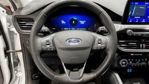 Ford Kuga bild 13