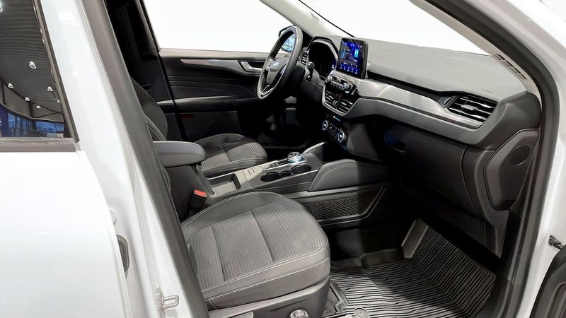 Ford Kuga bild 3