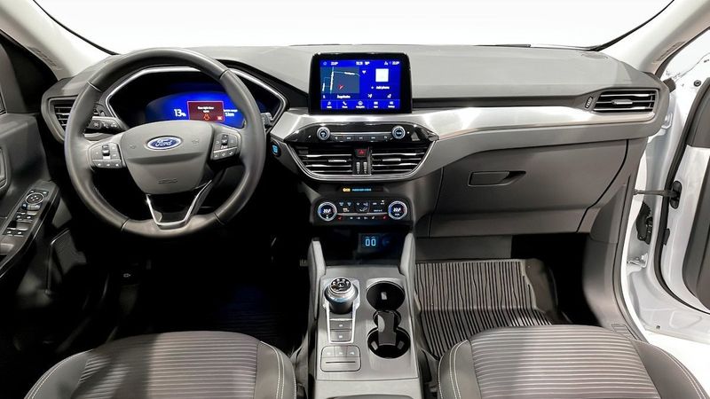 Ford Kuga bild 4