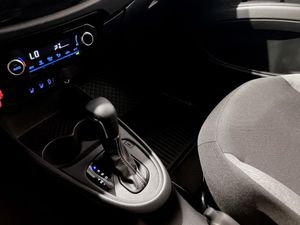 Toyota Aygo X bild 10