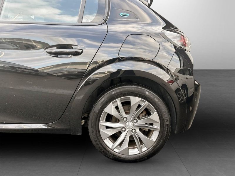Peugeot e-208 bild 14