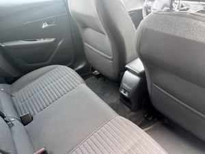 Peugeot e-208 bild 12