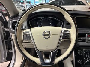 Volvo V40 bild 16