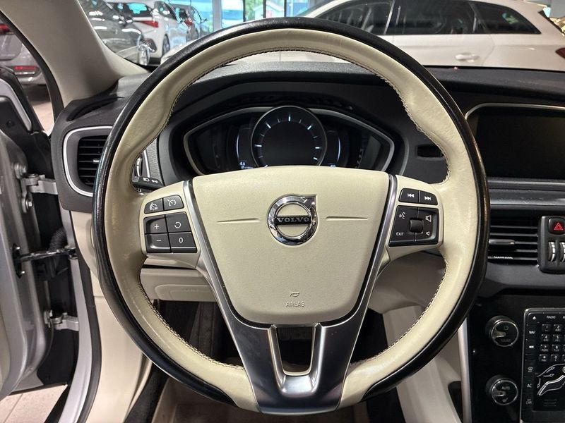 Volvo V40 bild 16
