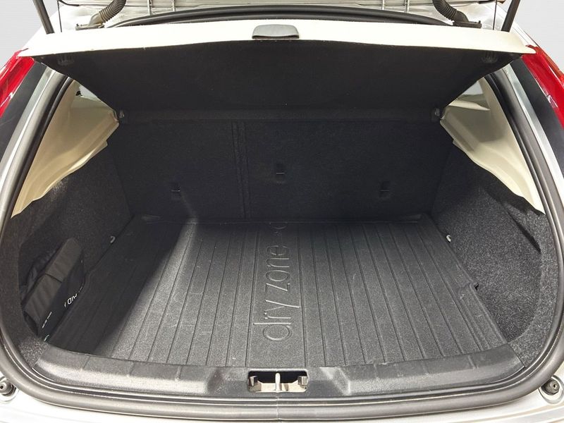 Volvo V40 bild 12