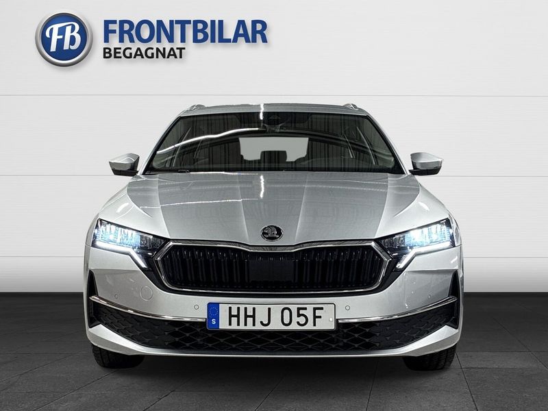 Skoda Octavia bild 2