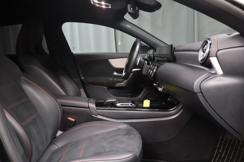 Mercedes CLA250 bild 10