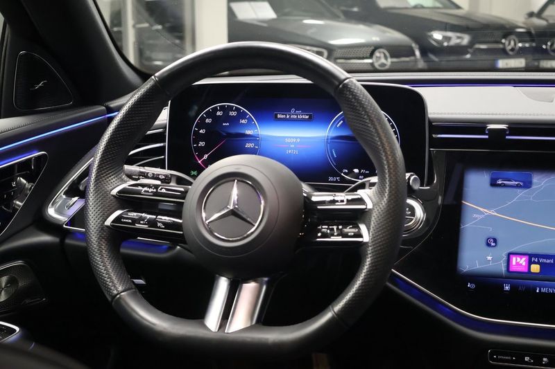 Mercedes E300 bild 12