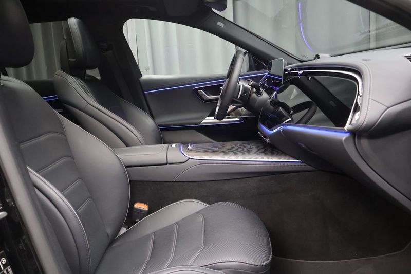 Mercedes E300 bild 7