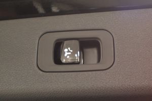 Mercedes E300 bild 21