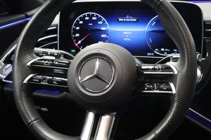 Mercedes E300 bild 13