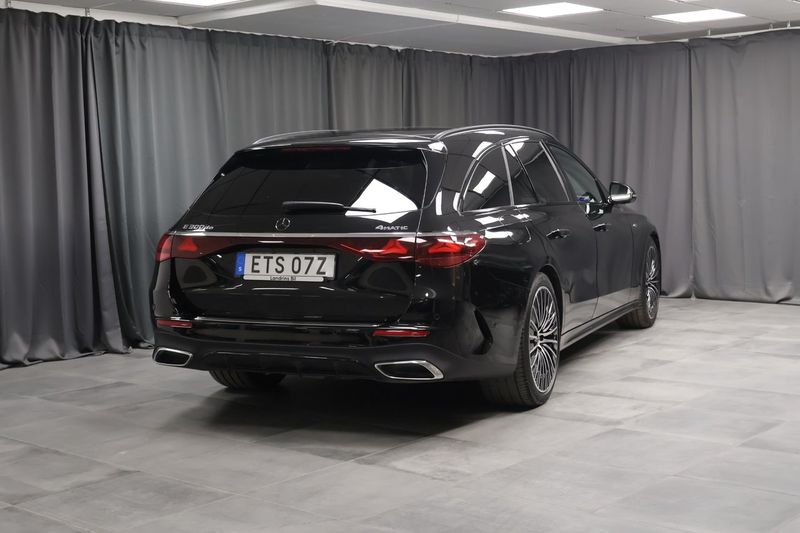 Mercedes E300 bild 2