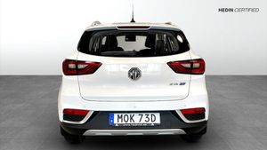 MG ZS EV bild 7