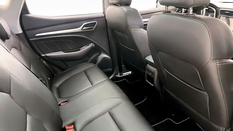 MG ZS EV bild 9