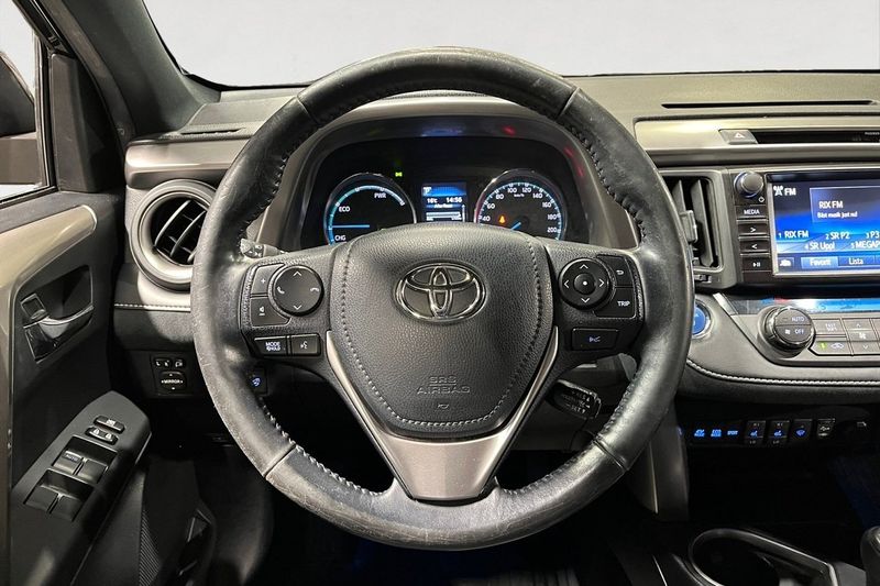 Toyota RAV4 bild 13