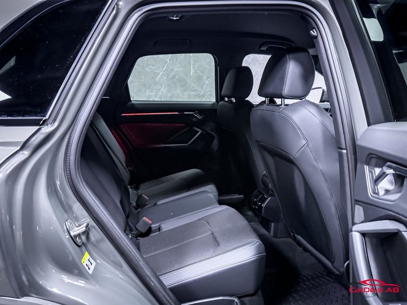 Audi Q3 bild 16