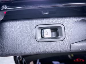 Mercedes E300 bild 18