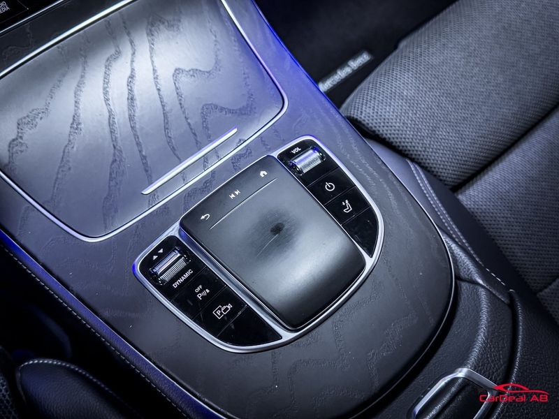 Mercedes E300 bild 29