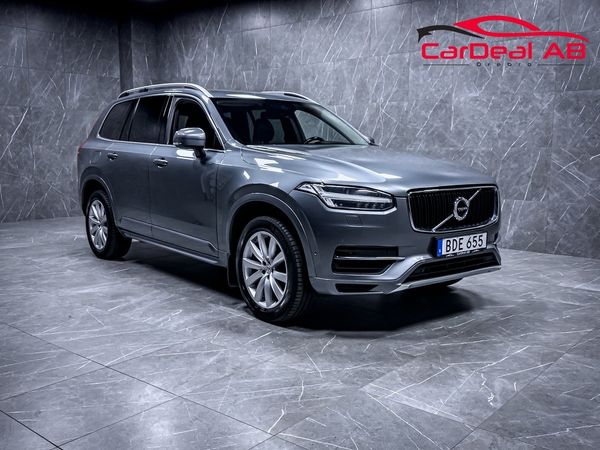Volvo XC90 D4 AWD 7-sits Momentum M-Värmare Skinn CarPlay Navi PDC - 2017