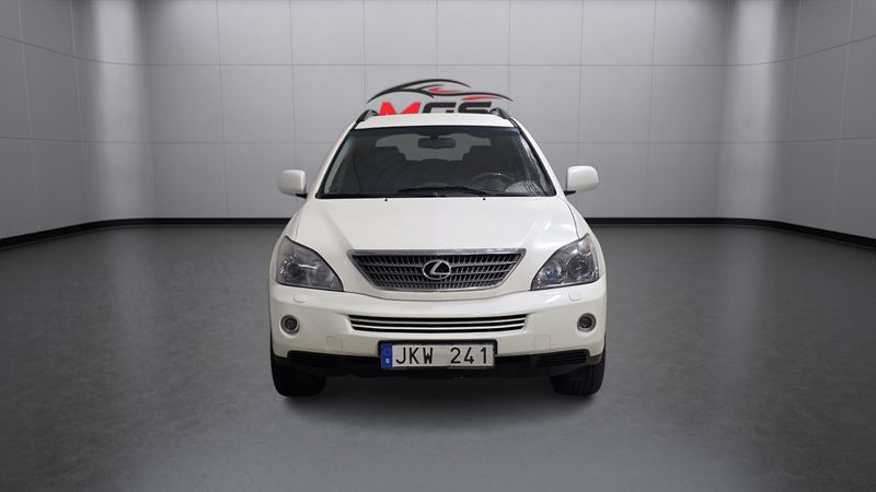 Lexus RX bild 8