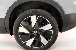 Volvo EX40 bild 10