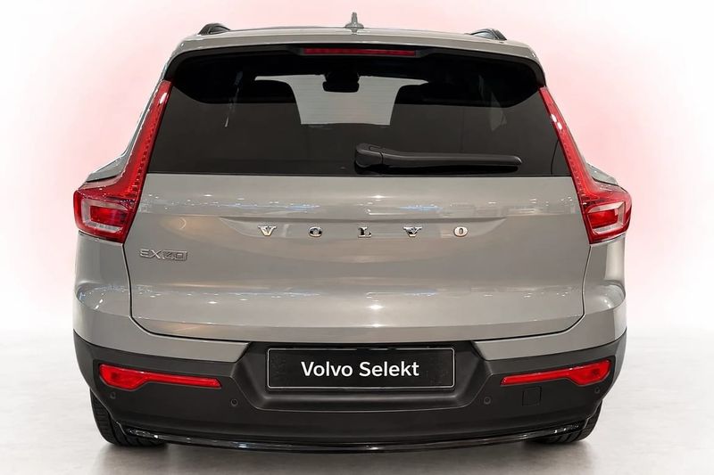 Volvo EX40 bild 8
