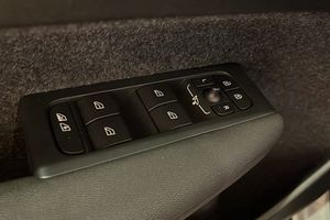Volvo EX40 bild 19