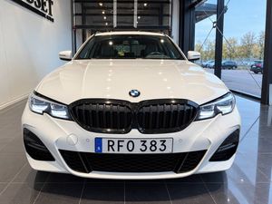 BMW 330 bild 4