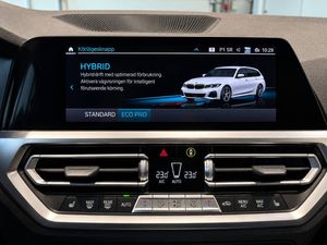 BMW 330 bild 19