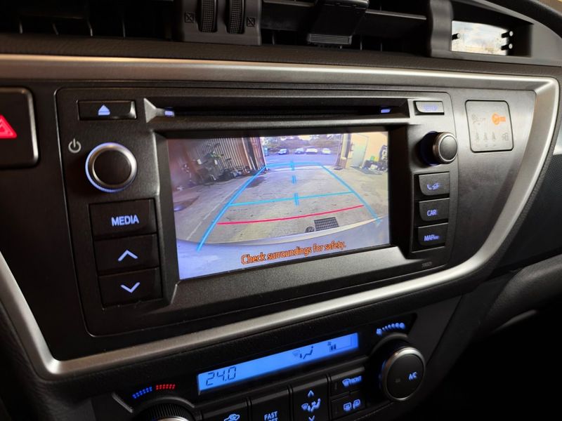 Toyota Auris bild 9