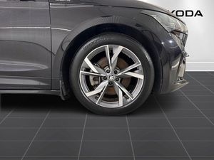 Skoda Enyaq bild 9
