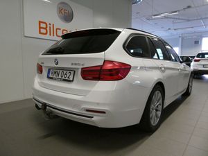 BMW 320 bild 9