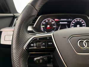Audi e-tron S bild 24
