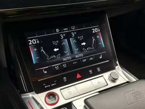 Audi e-tron S bild 28