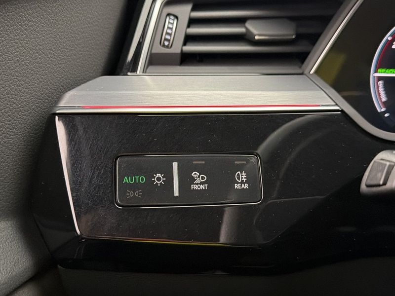 Audi e-tron S bild 34