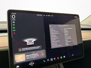 Tesla Model Y bild 23