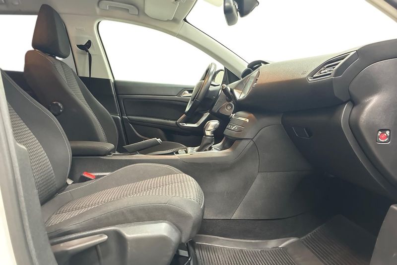 Peugeot 308 SW bild 15