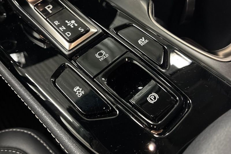 Lexus NX bild 24