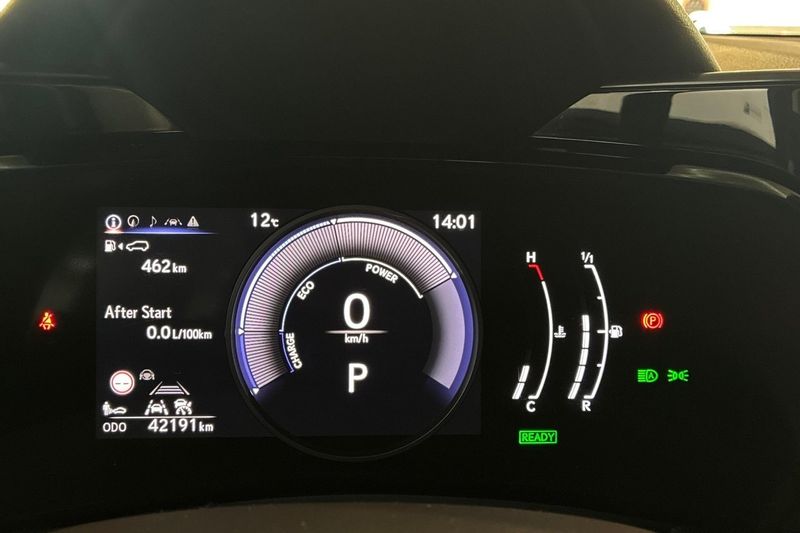 Lexus NX bild 17