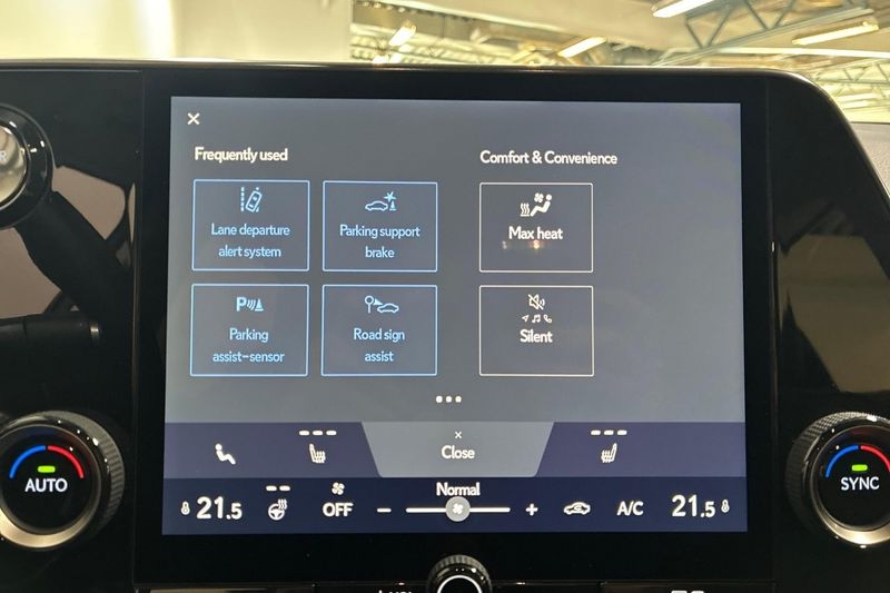 Lexus NX bild 18