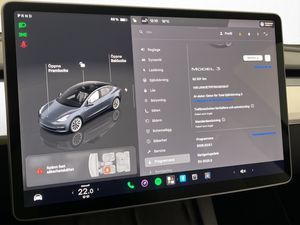 Tesla Model 3 bild 21