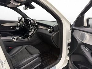 Mercedes GLC250 bild 33