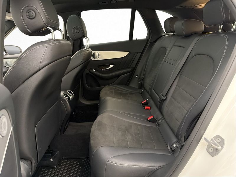 Mercedes GLC250 bild 35