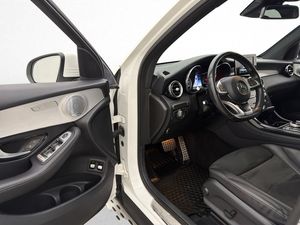 Mercedes GLC250 bild 11