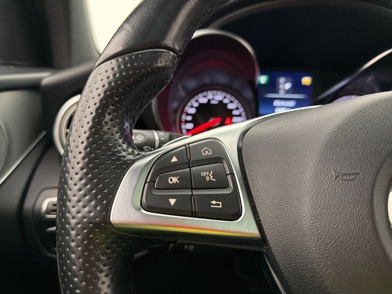 Mercedes GLC250 bild 18
