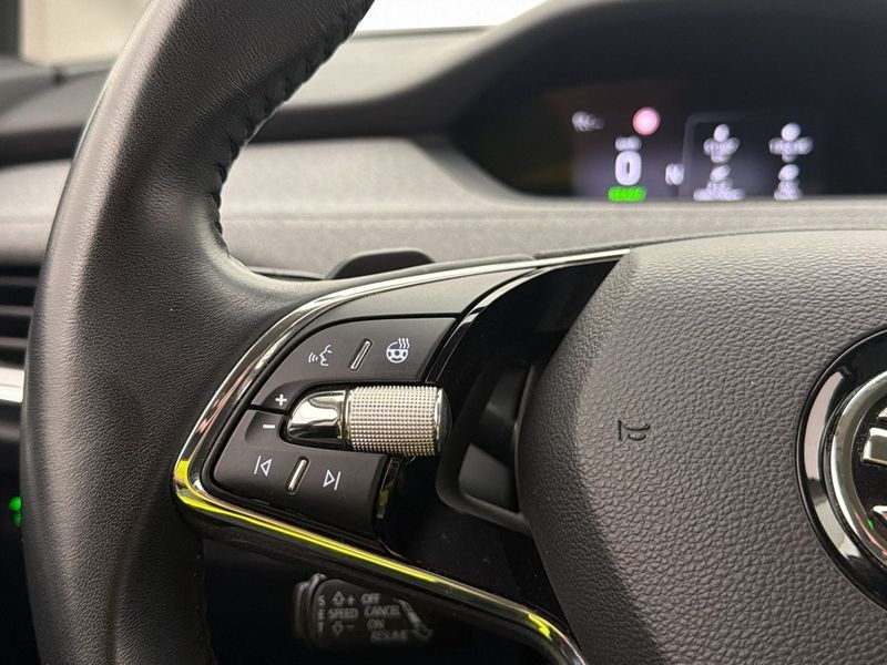 Skoda Enyaq bild 18