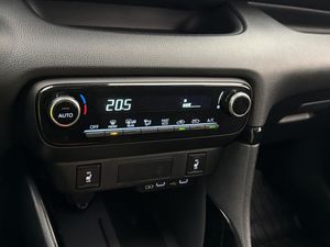Toyota Yaris bild 24