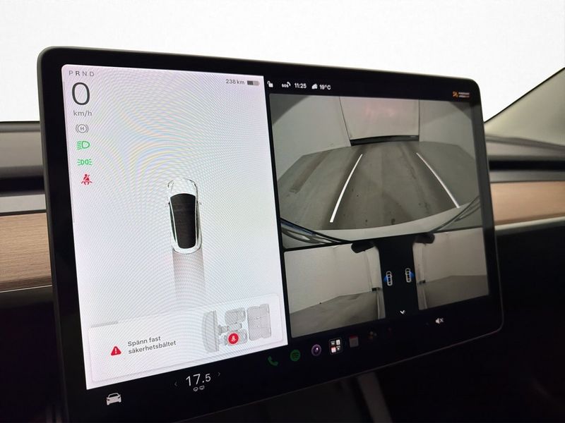 Tesla Model 3 bild 19