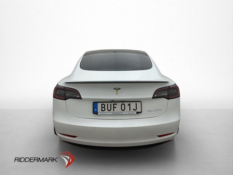 Tesla Model 3 bild 8