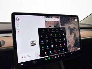 Tesla Model 3 bild 21